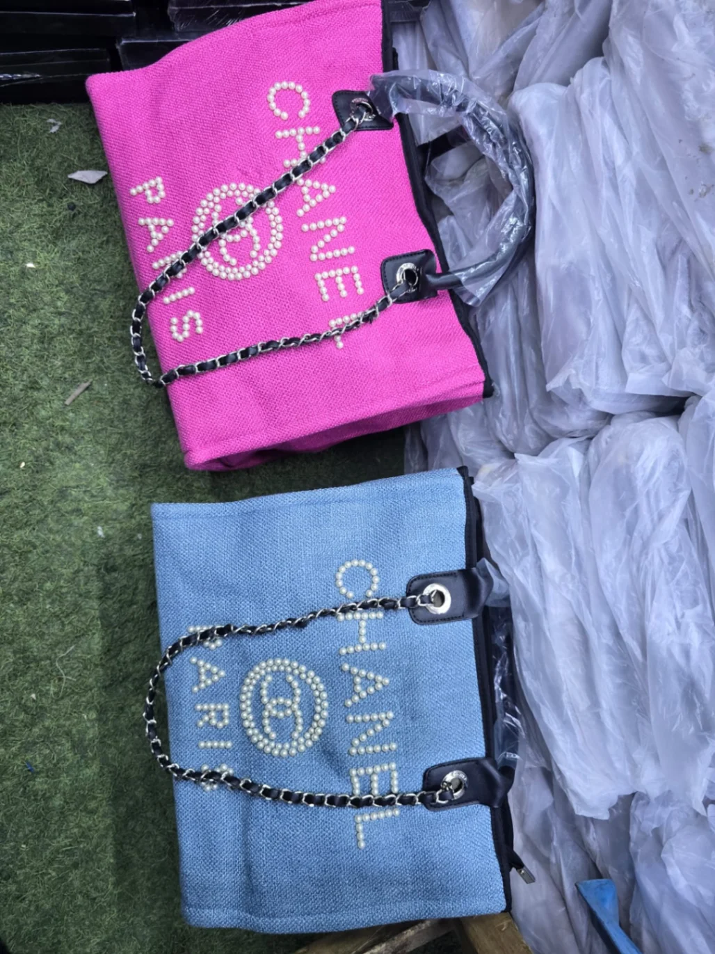 Chain Strap Canvas Tote Bag with Pearl Detailing