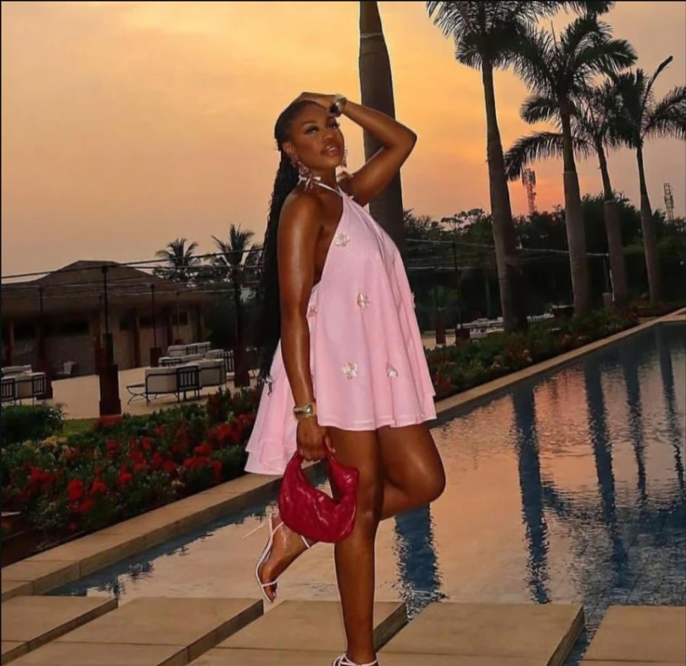 Chic 3D Floral Halter Neck Mini Dress